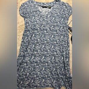 Eddie Bauer Blue and White Floral Dress